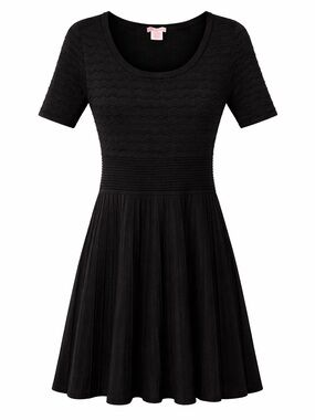 Candie's Black Short-Sleeve Knit Fit-and-Flare Dress Y2K 2000’s LBD Textured